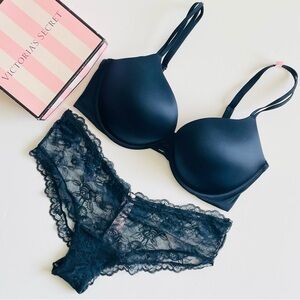 36DD XL Victoria’s Secret midnight blue bra set